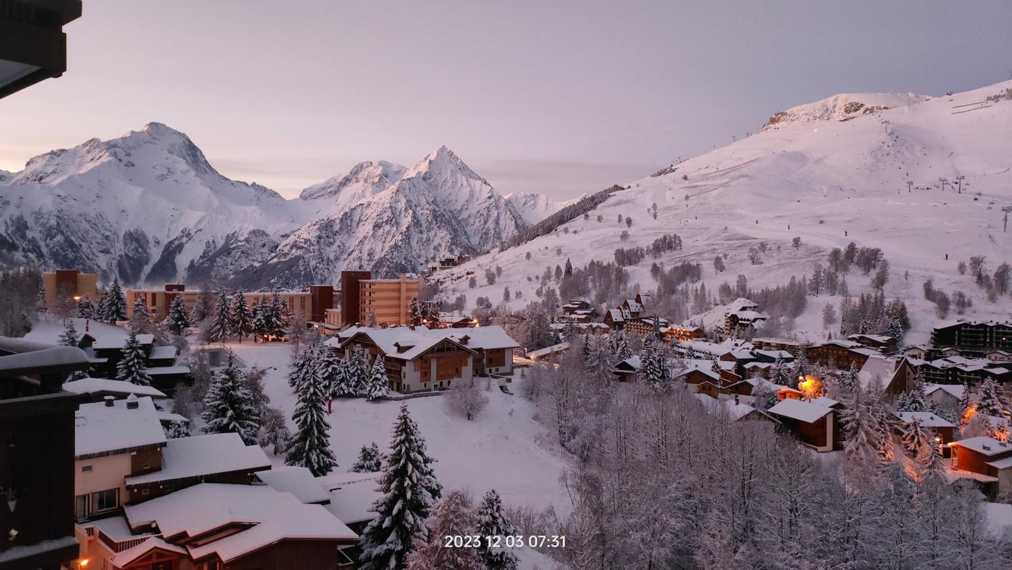 Studio Cabine 4 Pers Les2Alpes 21M² เลส์เดอซาลป์ ภายนอก รูปภาพ